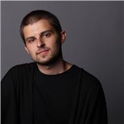 Laureato in Fashion Design e perito tessile offre lezioni private di:
•Italiano
•Inglese
•Materie Relativi all’indirizzo tessile
•Storia
•Diritto
•Inglese